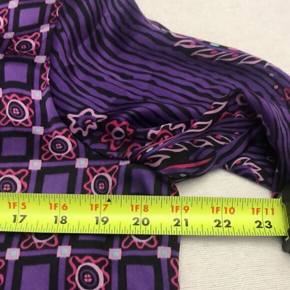 100 % silk Bob Mackie womens button up blouse size M - Picture 13 of 16